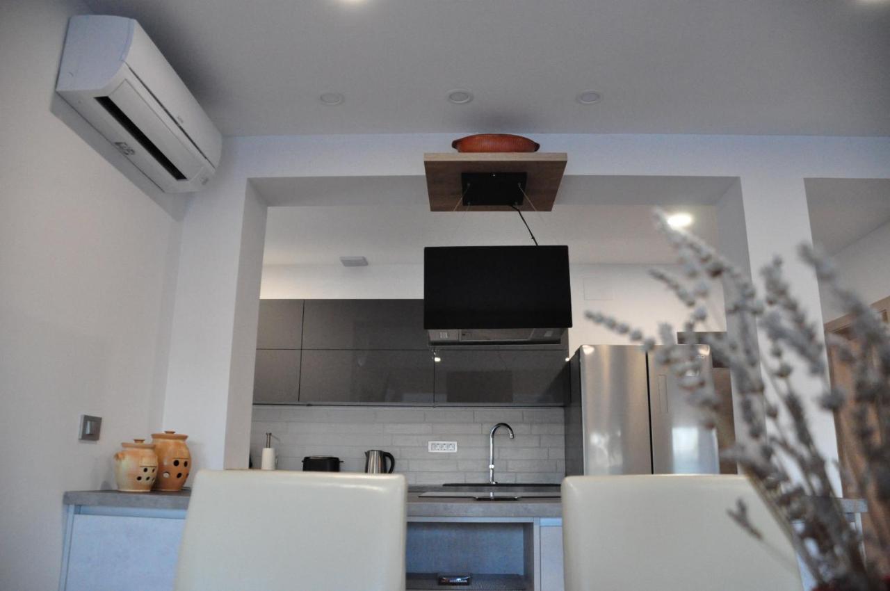 Apartment Cecil อิซอลา ภายนอก รูปภาพ